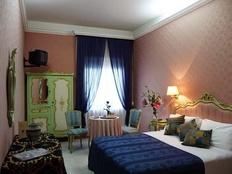 Hotel Romulus Δωμάτιο φωτογραφία