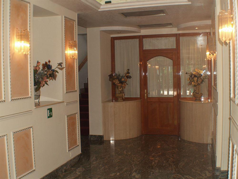 Hotel Romulus Εσωτερικό φωτογραφία